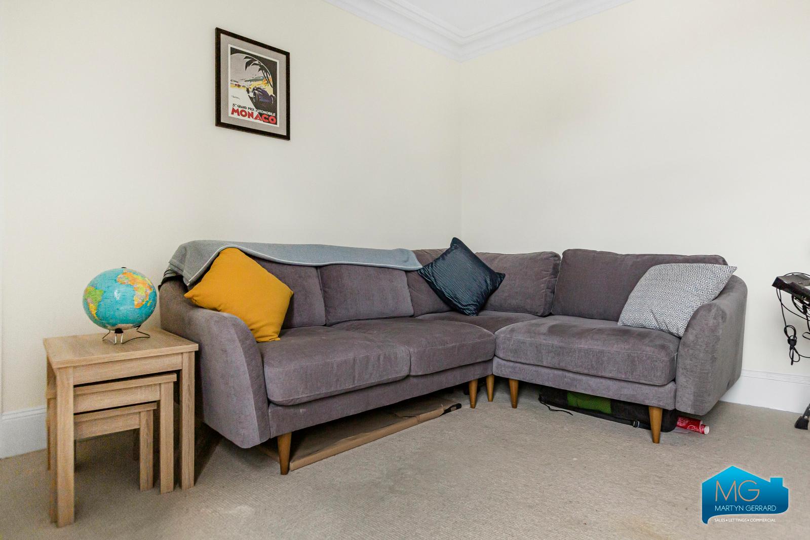 1 bedroom Apartment to rent - Martyn Gerrard