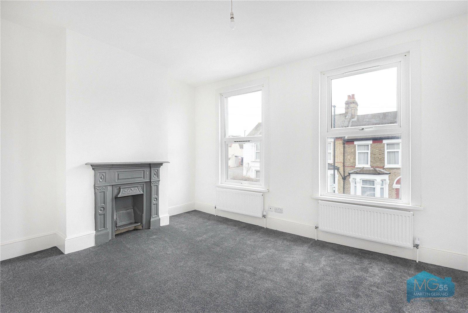 4 bedroom Terraced House to rent - Martyn Gerrard