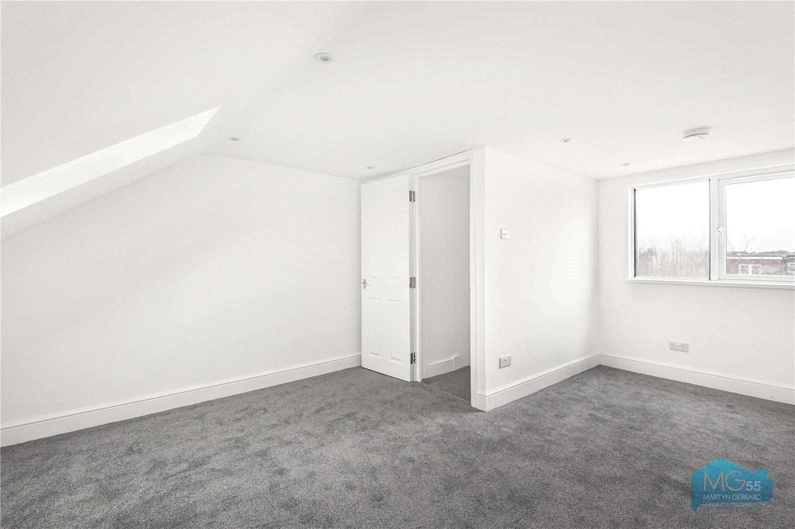 4 bedroom Terraced House to rent - Martyn Gerrard