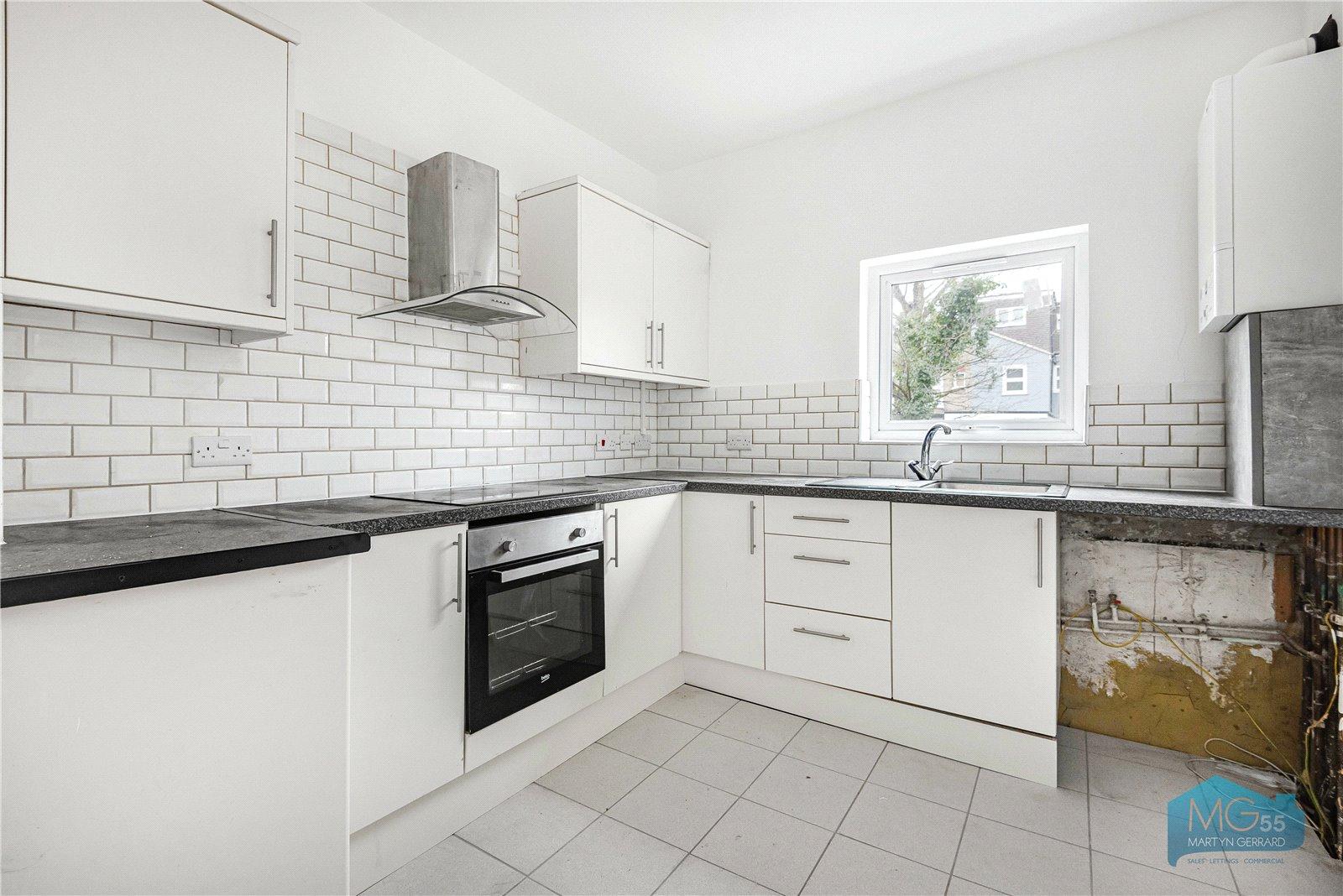 4 bedroom Terraced House to rent - Martyn Gerrard