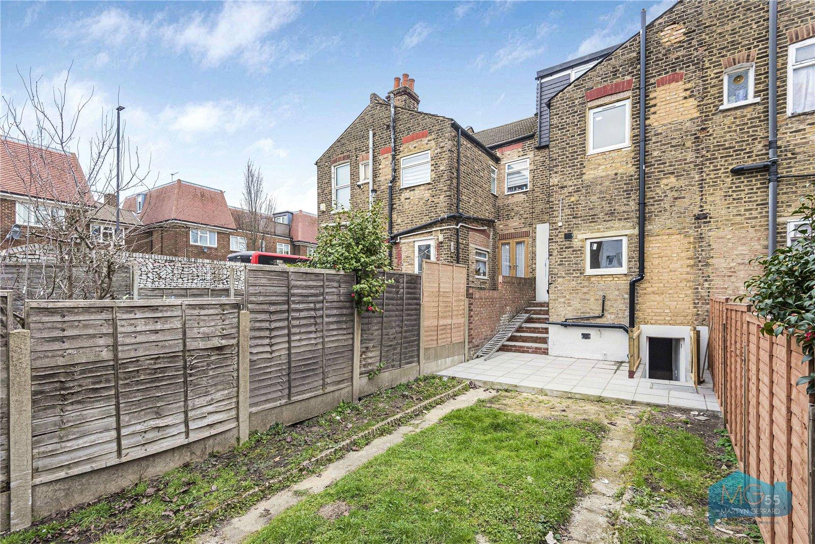 4 bedroom Terraced House to rent - Martyn Gerrard