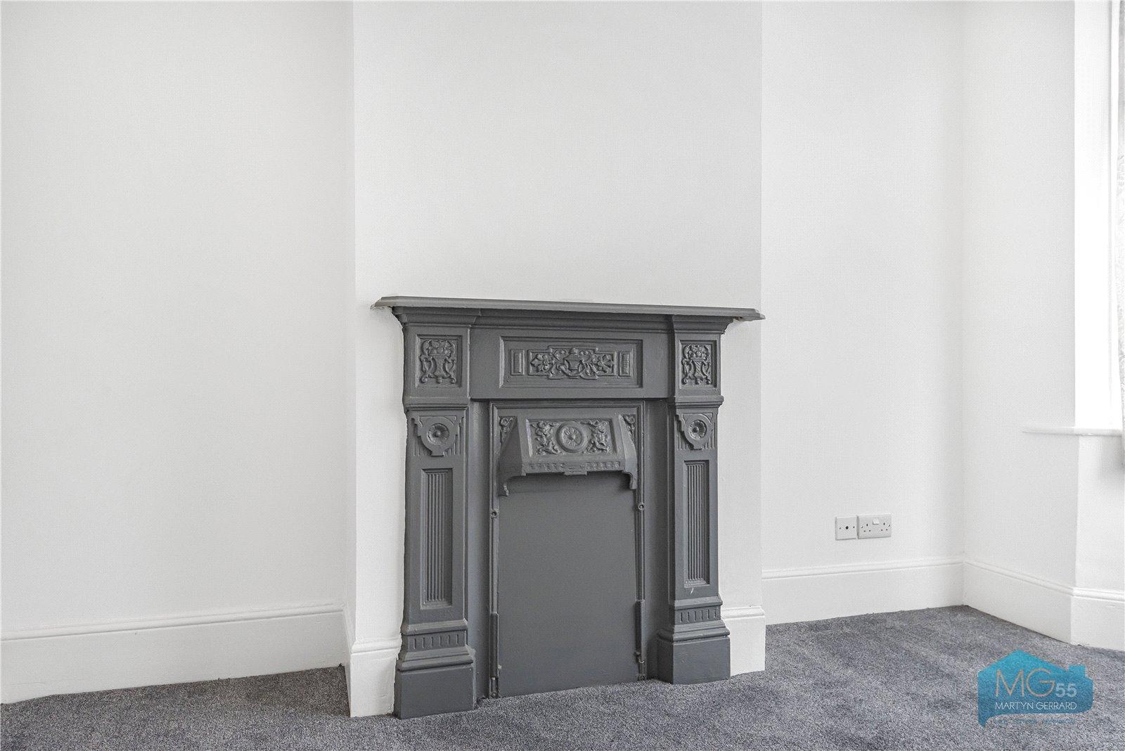 4 bedroom Terraced House to rent - Martyn Gerrard