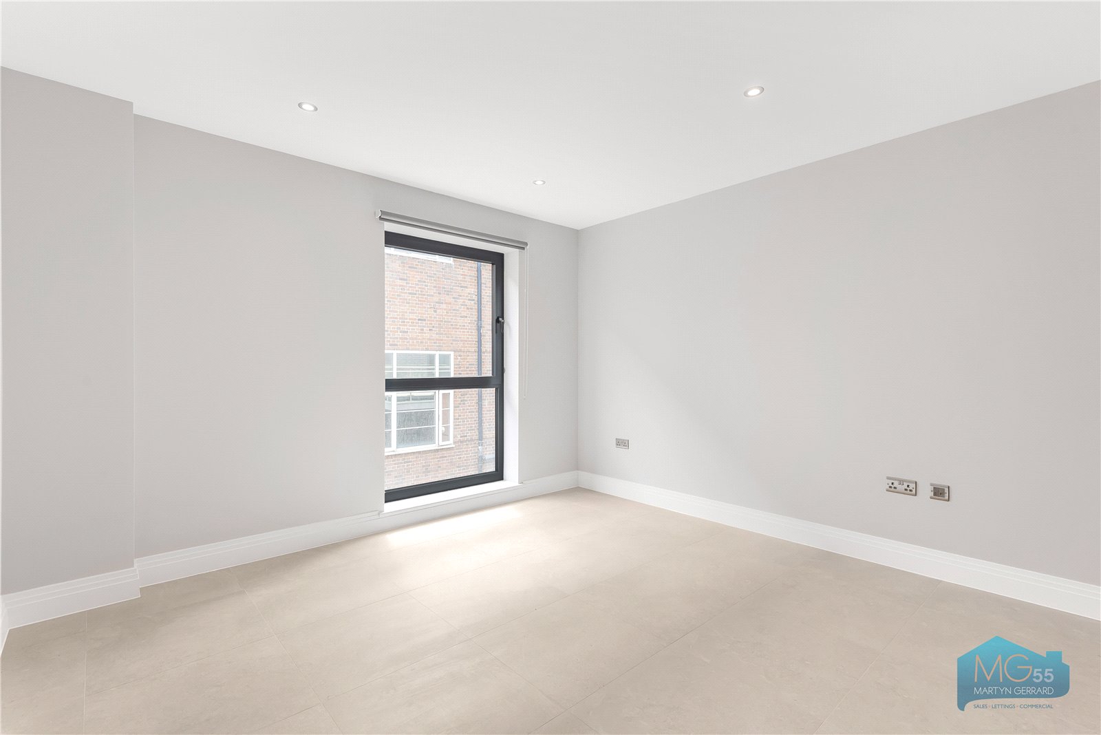 Crouch End Hill, Crouch End, London, N8+  - Martyn Gerrard