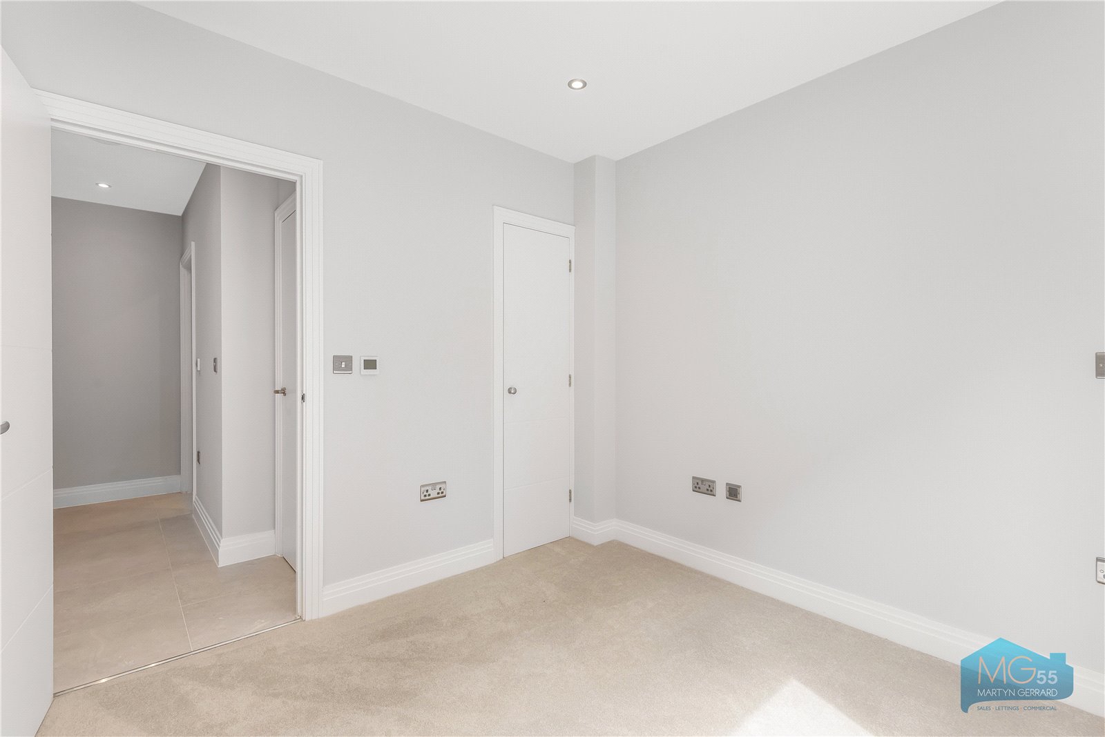 1 bedroom Apartment to rent - Martyn Gerrard