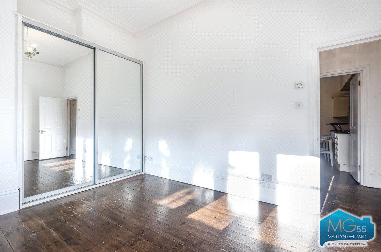 1 bedroom Apartment to rent - Martyn Gerrard