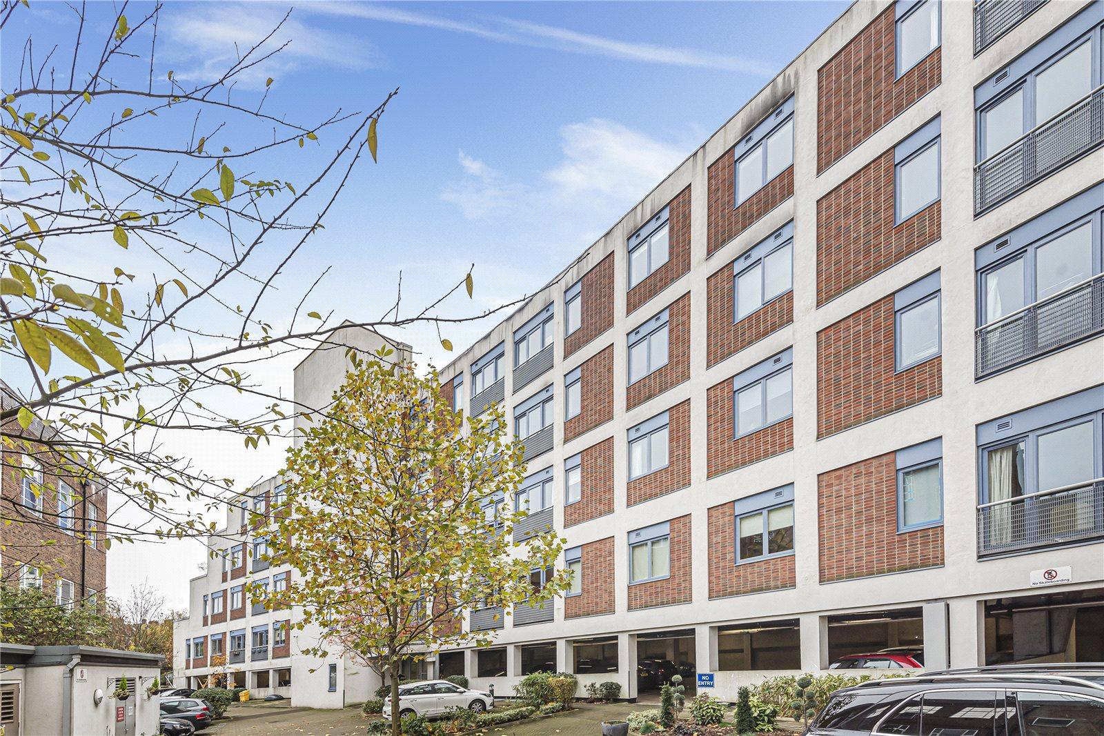 1 bedroom Apartment to rent - Martyn Gerrard
