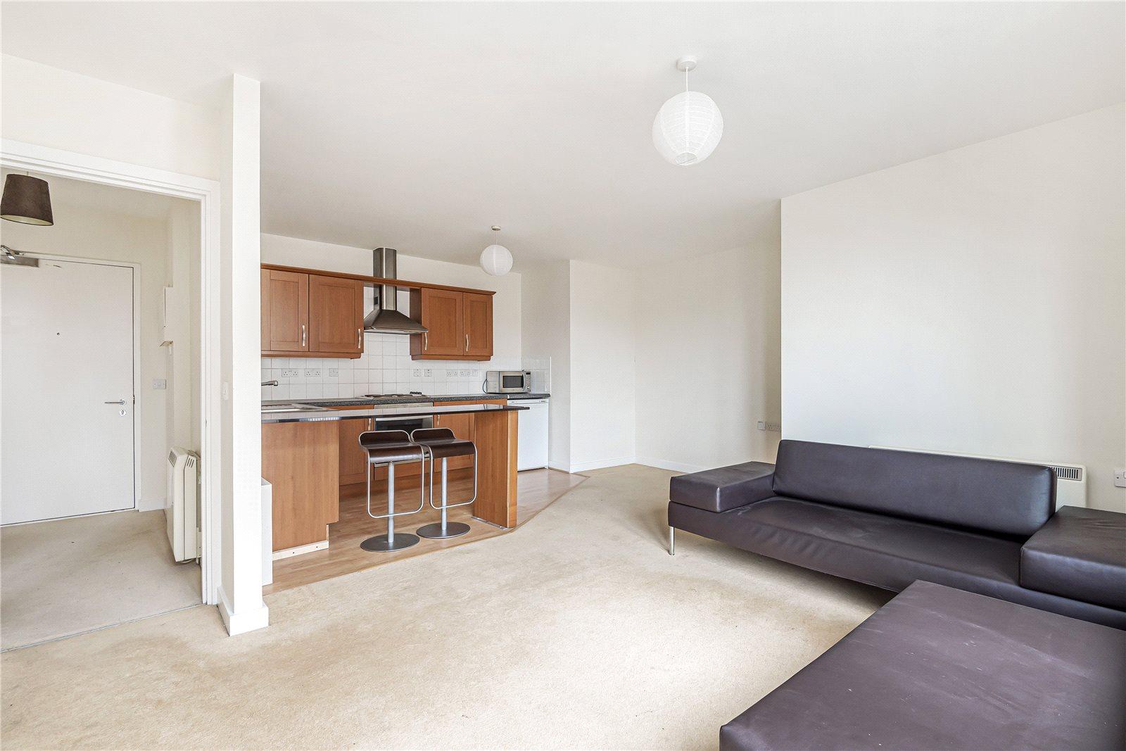 1 bedroom Apartment to rent - Martyn Gerrard