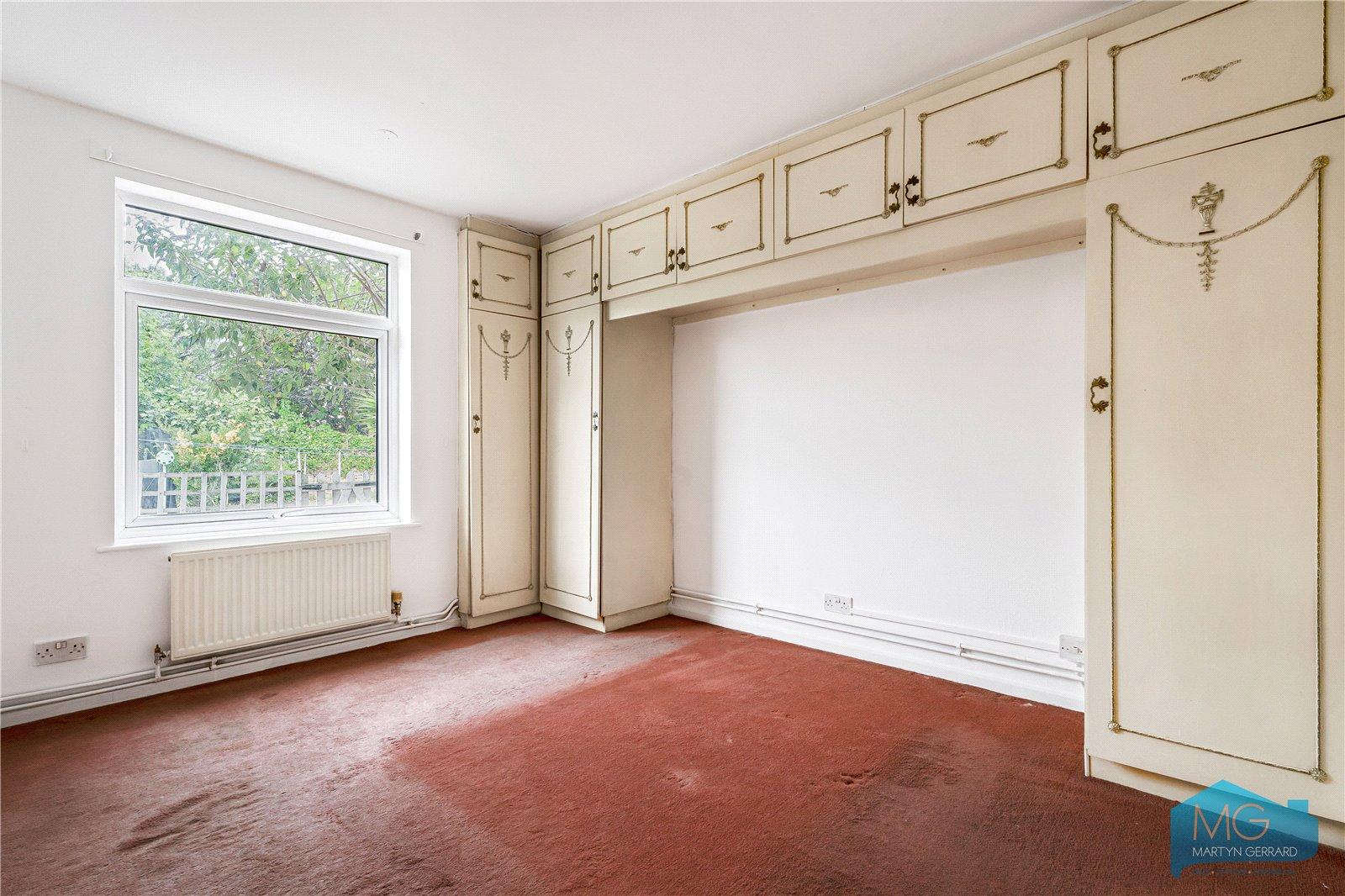 1 bedroom Apartment for sale - Martyn Gerrard