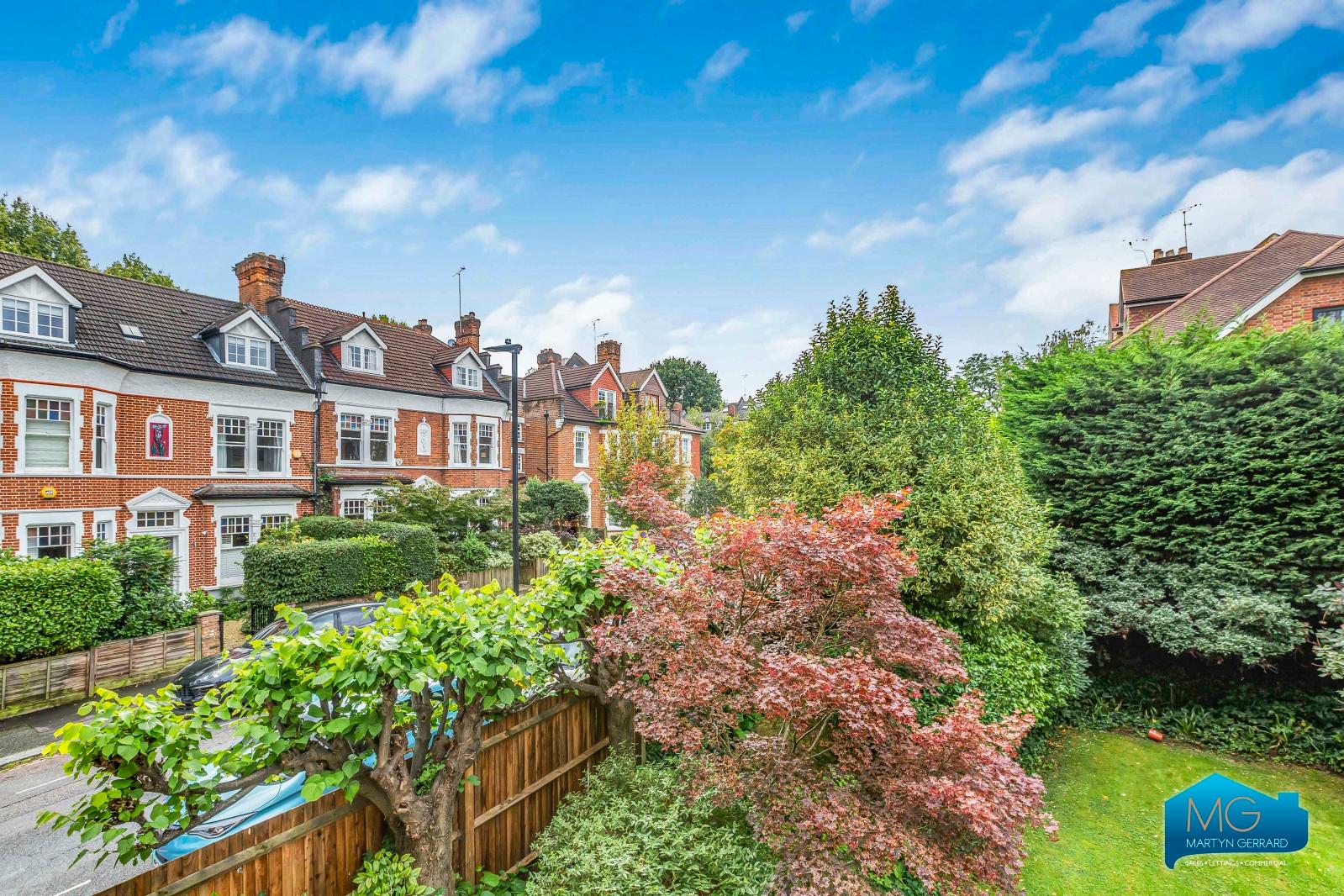 2 bedroom Apartment to rent - Martyn Gerrard