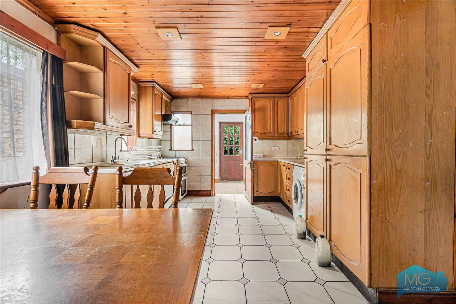 6 bedroom Terraced House for sale - Martyn Gerrard
