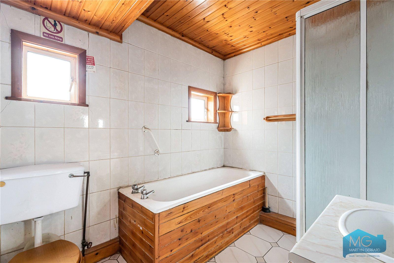 6 bedroom Terraced House for sale - Martyn Gerrard