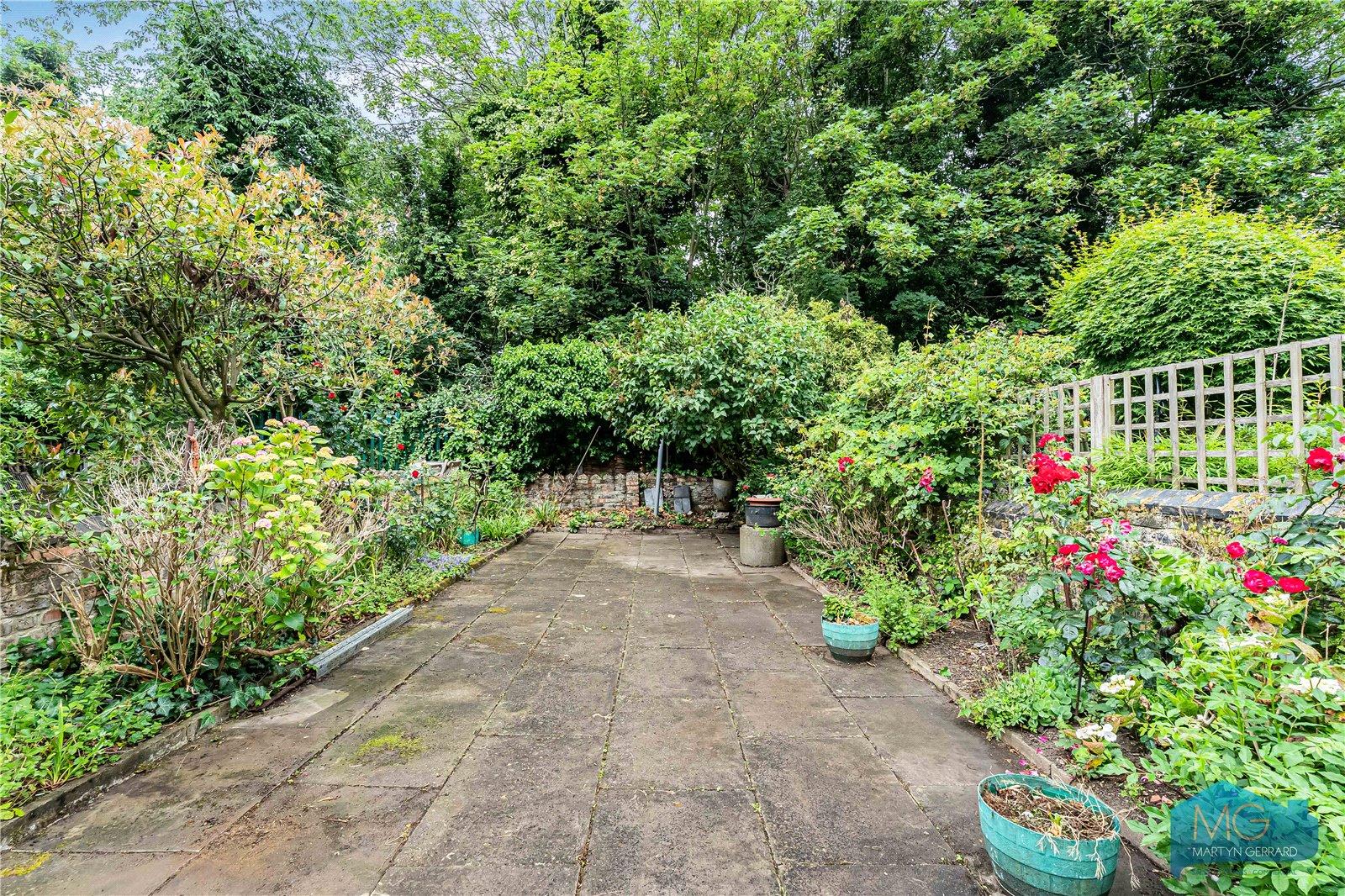 6 bedroom Terraced House for sale - Martyn Gerrard