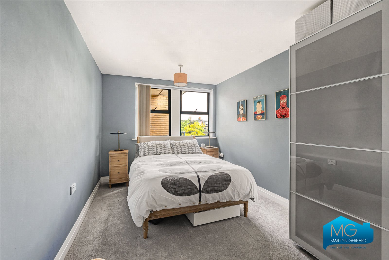 2 bedroom Apartment to rent - Martyn Gerrard