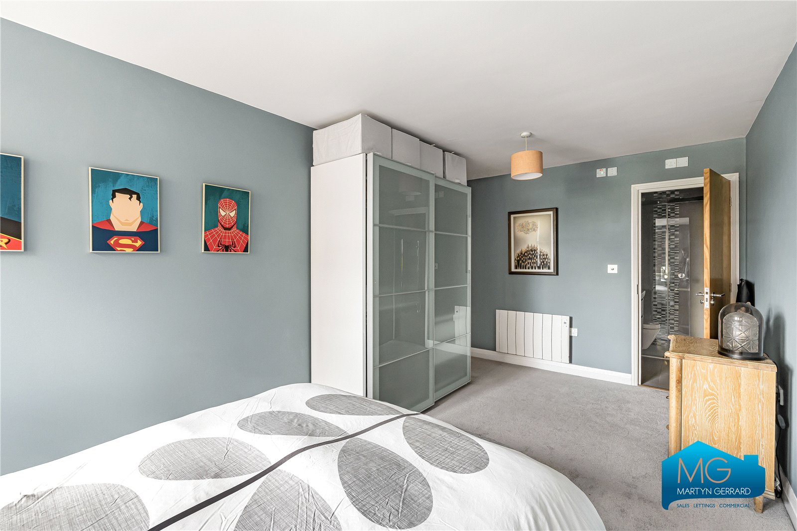 2 bedroom Apartment to rent - Martyn Gerrard