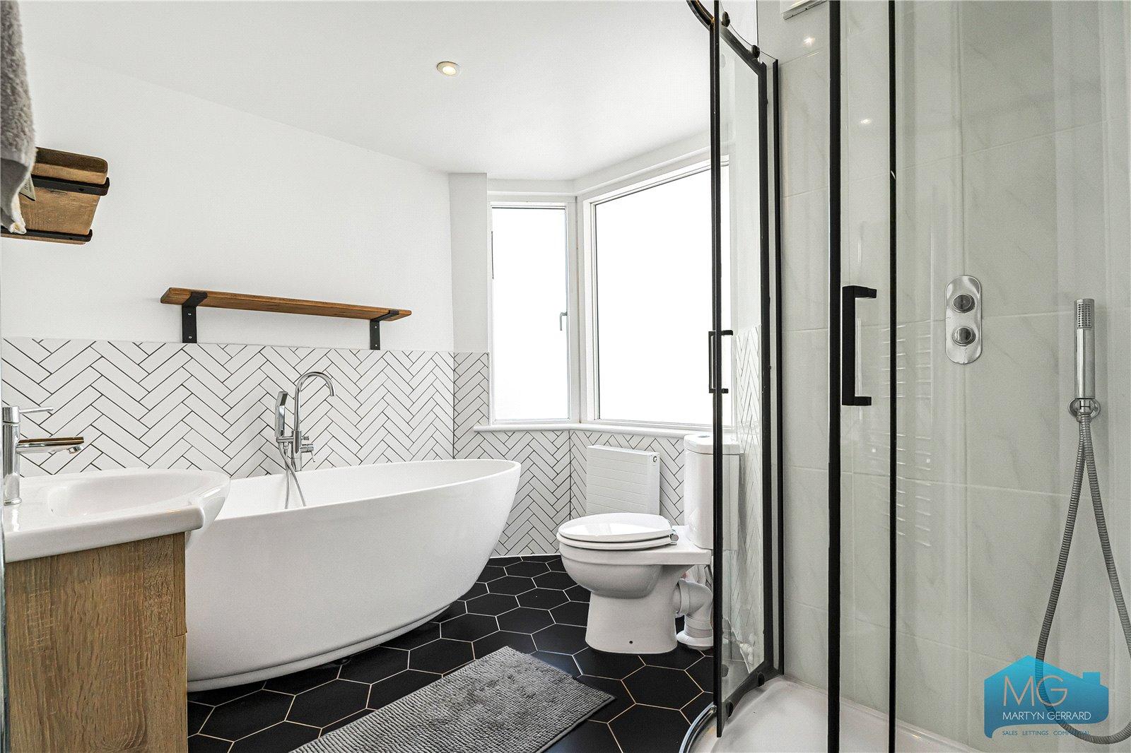 3 bedroom Apartment for sale - Martyn Gerrard