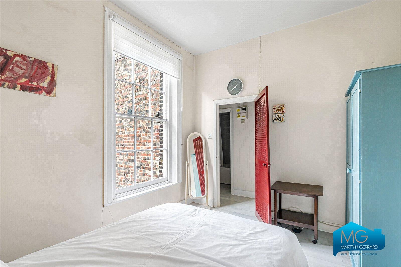 1 bedroom Apartment to rent - Martyn Gerrard