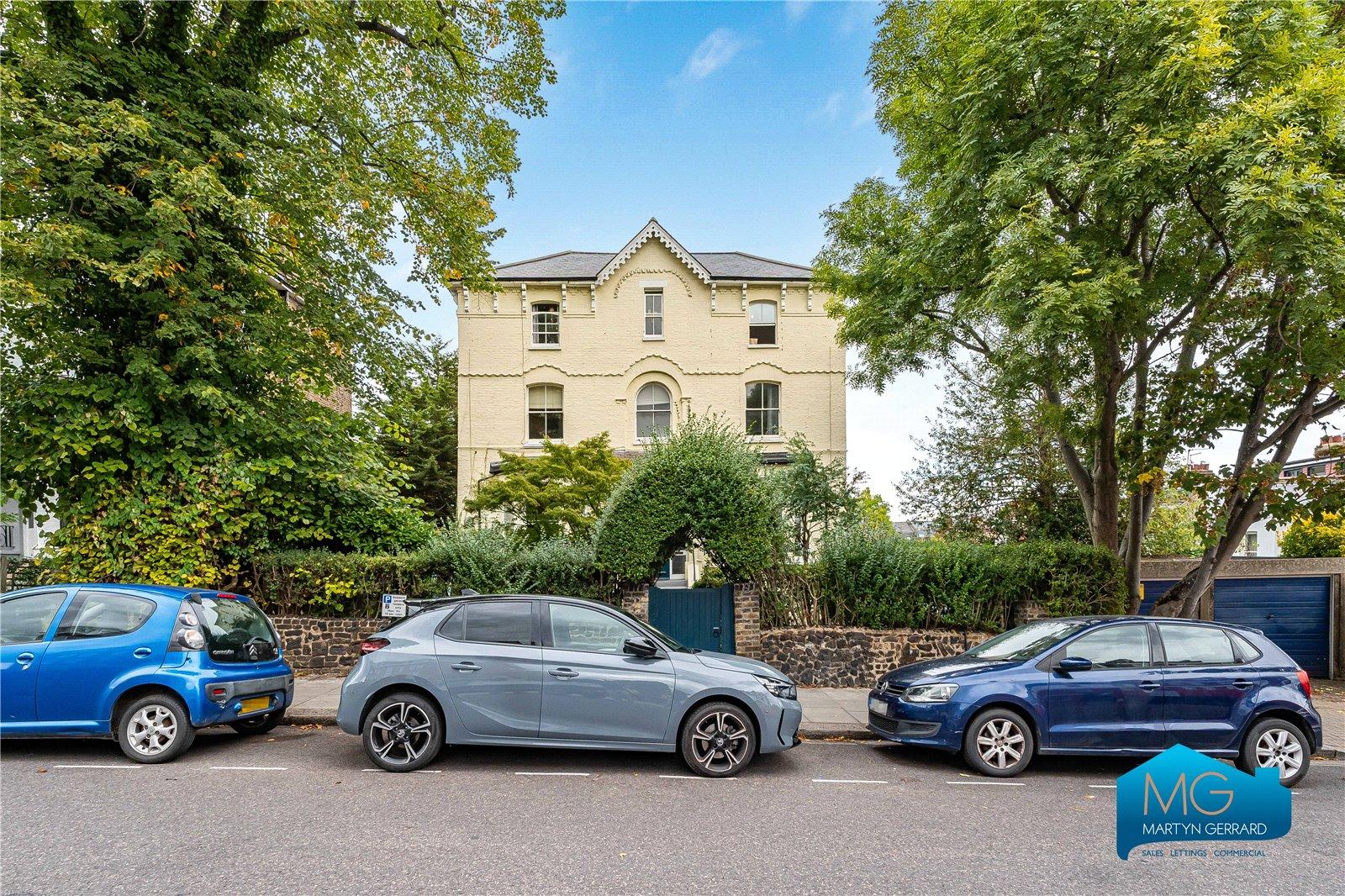1 bedroom Apartment to rent - Martyn Gerrard