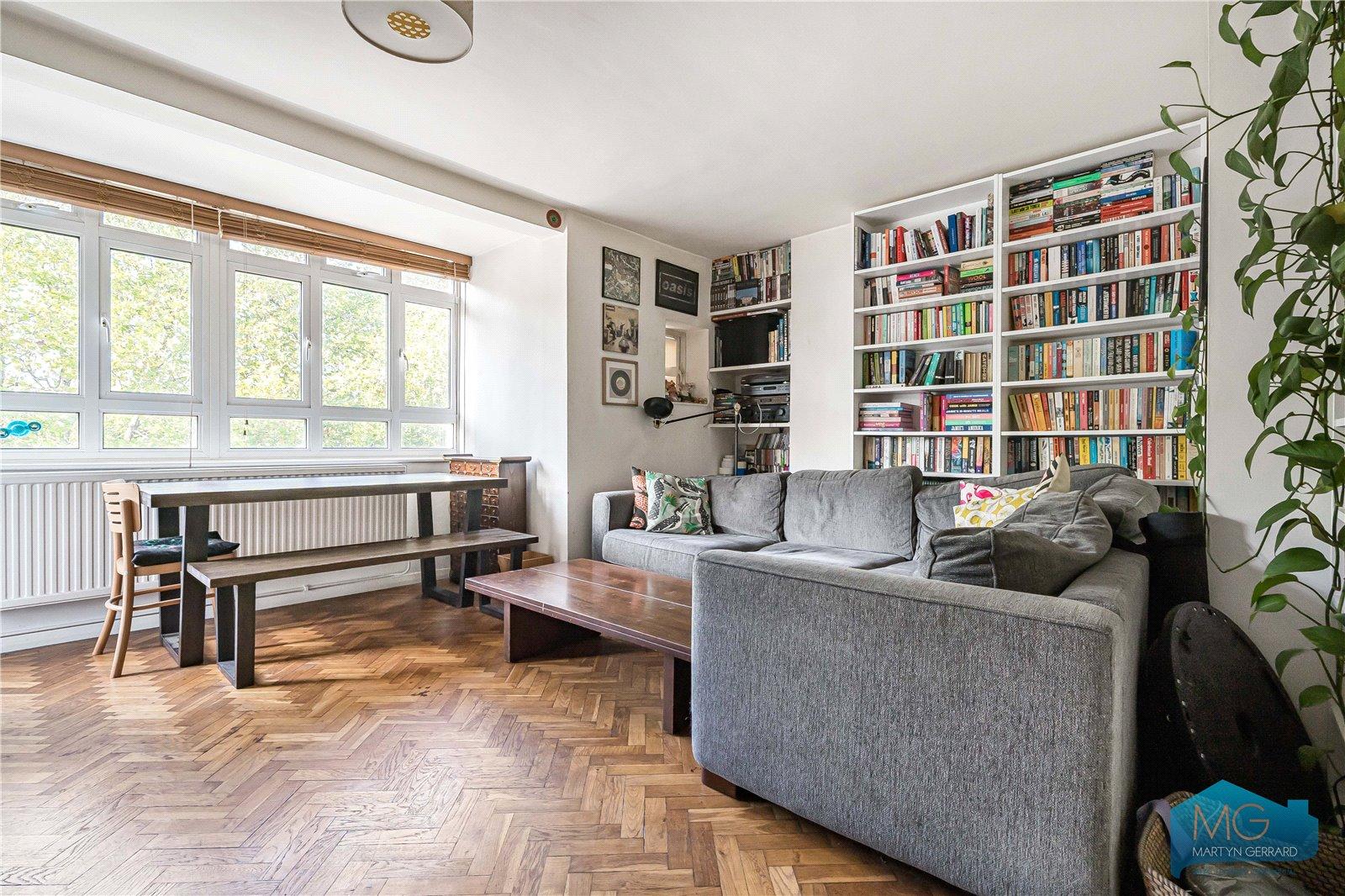 2 bedroom Apartment for sale - Martyn Gerrard