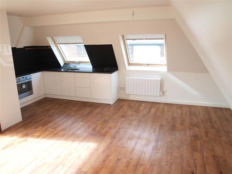 1 bedroom Apartment to rent - Martyn Gerrard