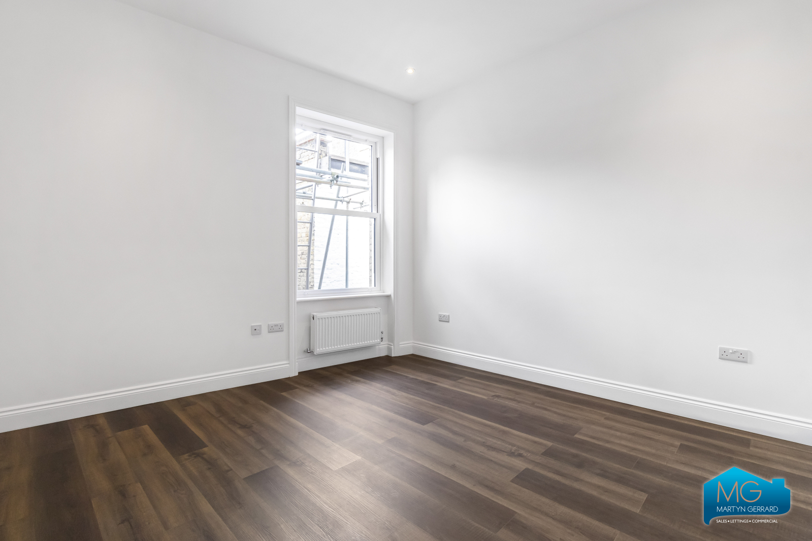 4 bedroom Apartment to rent - Martyn Gerrard