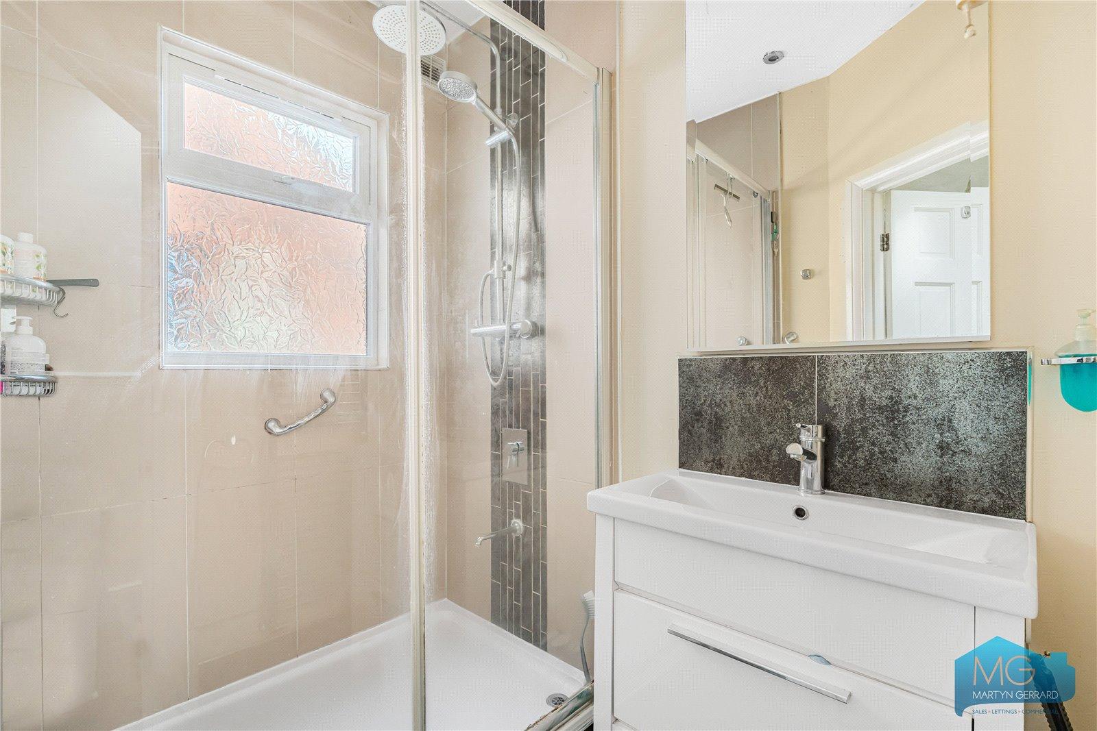 4 bedroom Terraced House for sale - Martyn Gerrard