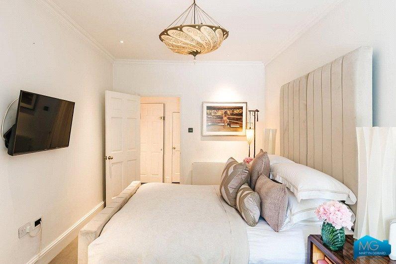 1 bedroom Apartment to rent - Martyn Gerrard