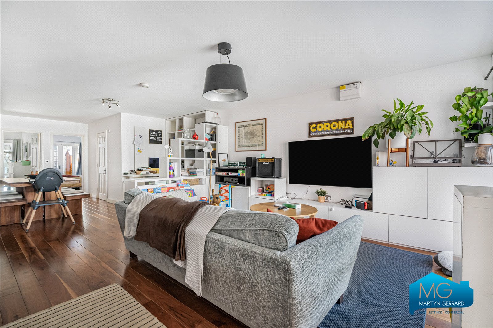 Primezone Mews, Crouch End, London, N8+  - Martyn Gerrard