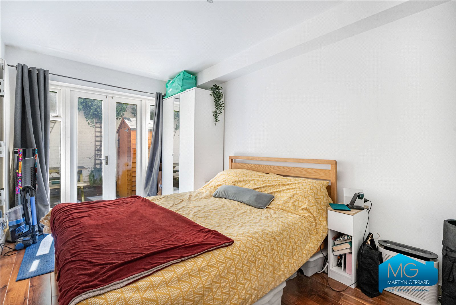 2 bedroom Ground Floor Flat to rent - Martyn Gerrard