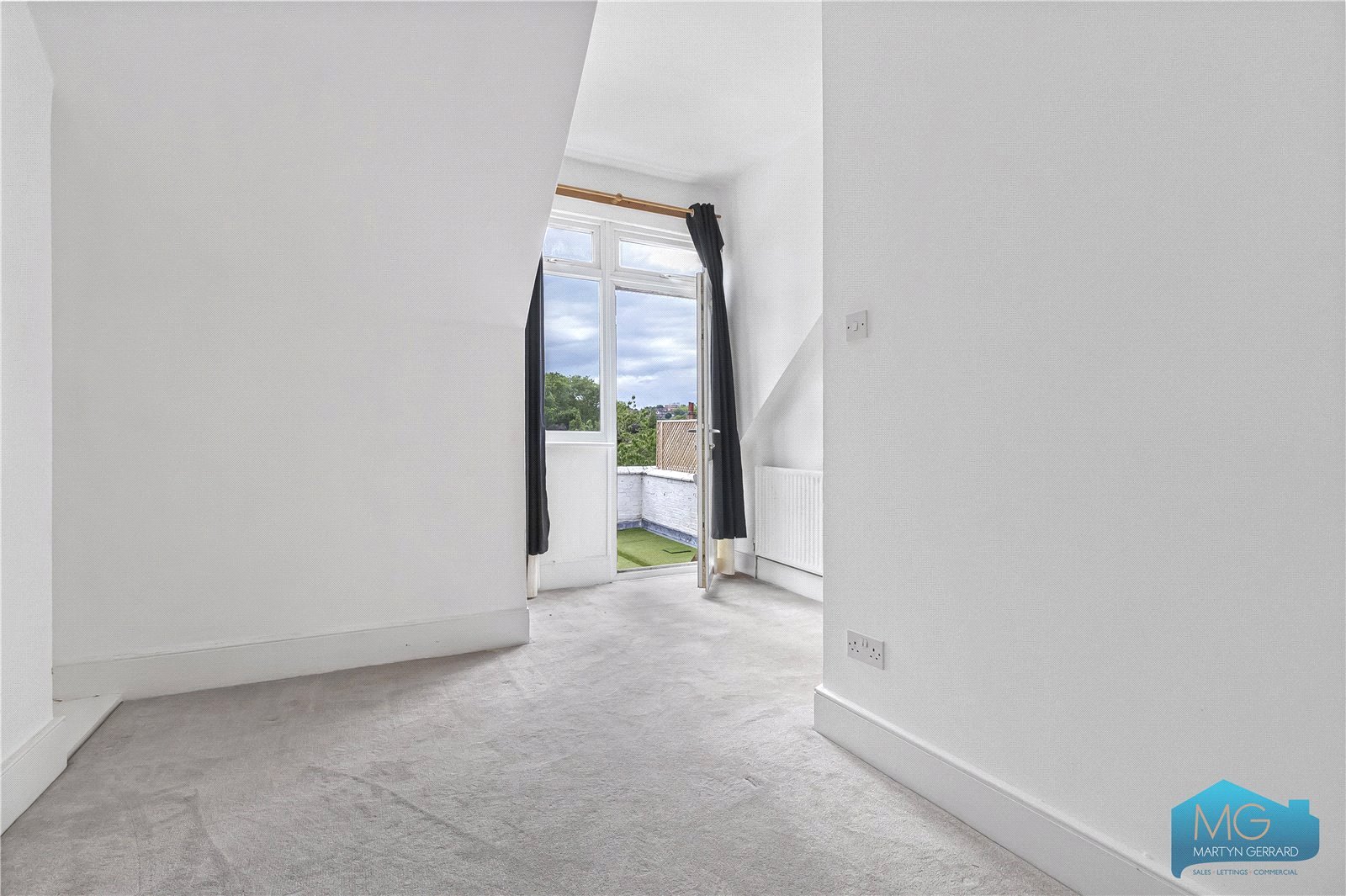 1 bedroom Apartment to rent - Martyn Gerrard