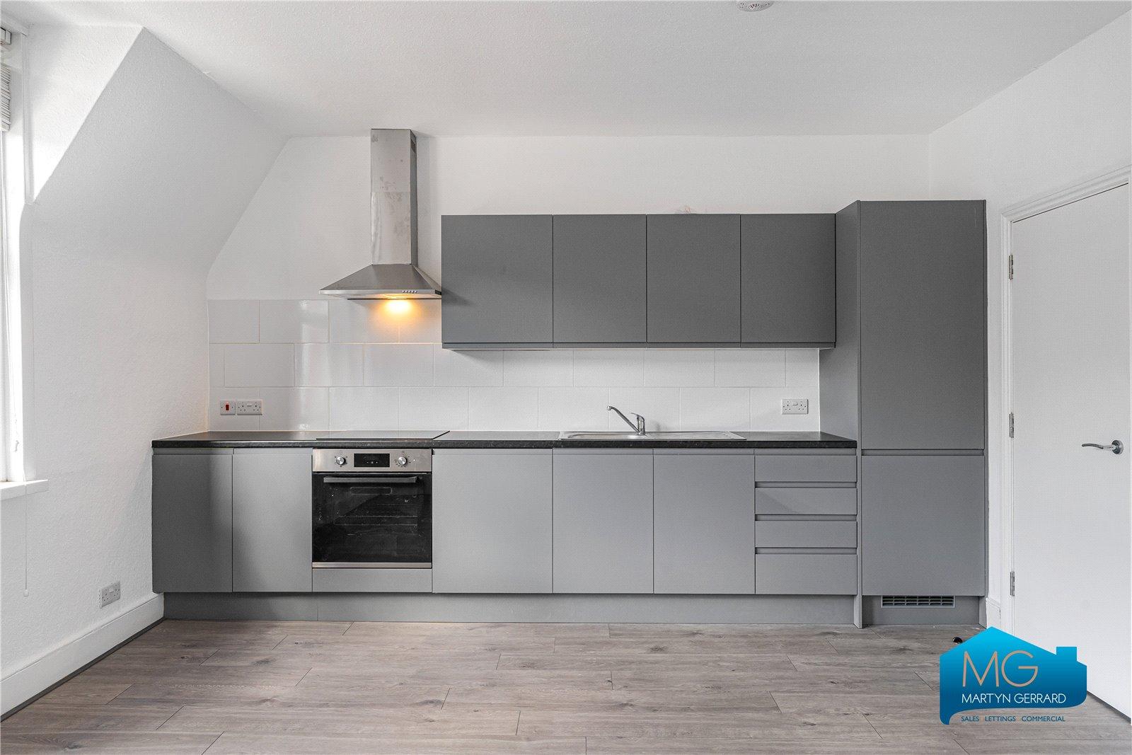 Broadway Parade, Crouch End, London, N8+ - Martyn Gerrard