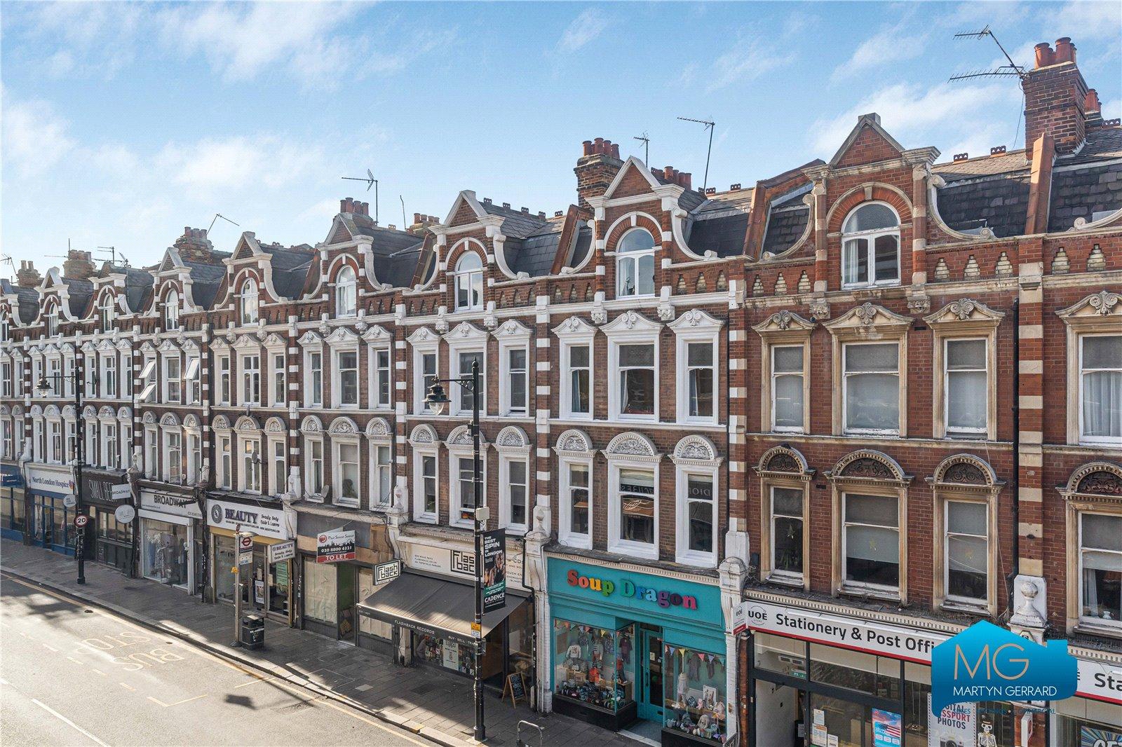 2 bedroom Apartment to rent - Martyn Gerrard