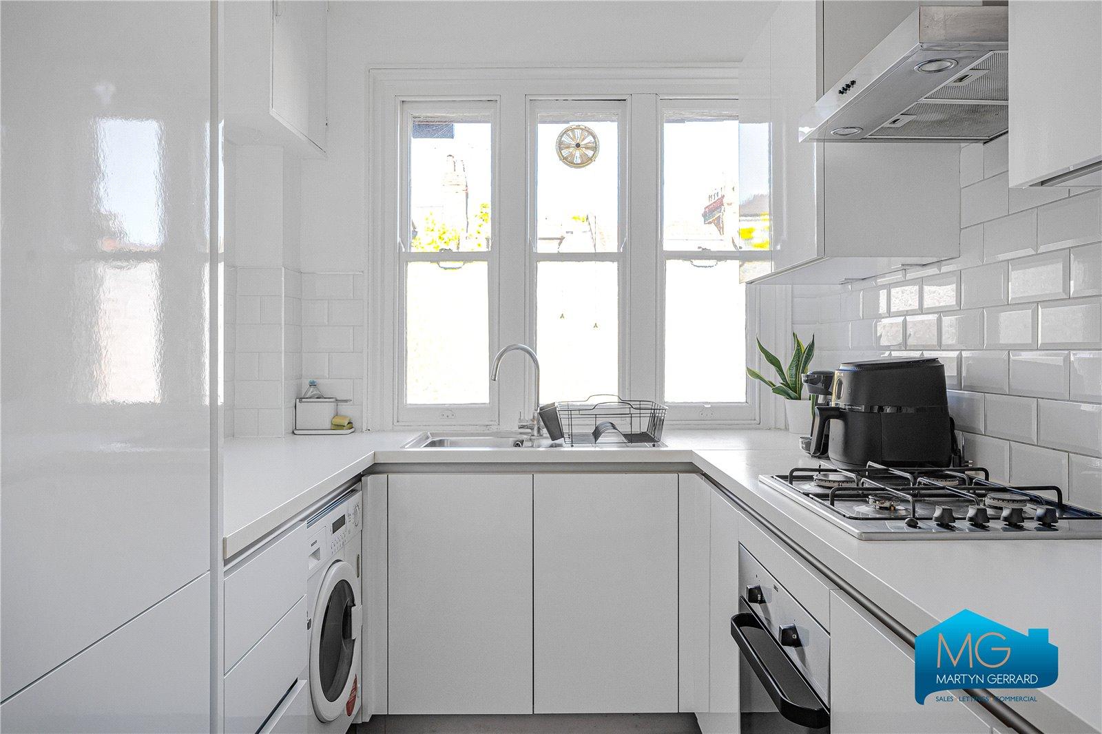 Glebe Road, Crouch End, London, N8+ - Martyn Gerrard