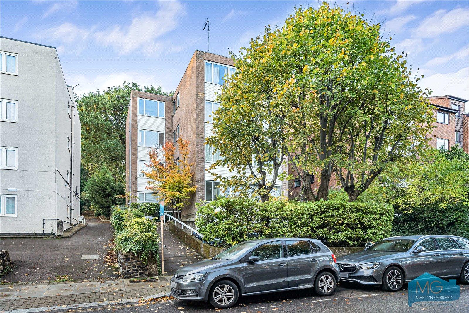 1 bedroom Apartment for sale - Martyn Gerrard