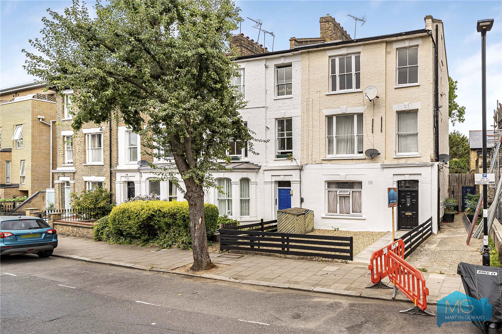 Ashley Road, Crouch End, London, N19+  - Martyn Gerrard