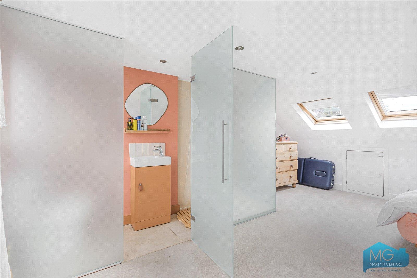 3 bedroom Terraced House for sale - Martyn Gerrard