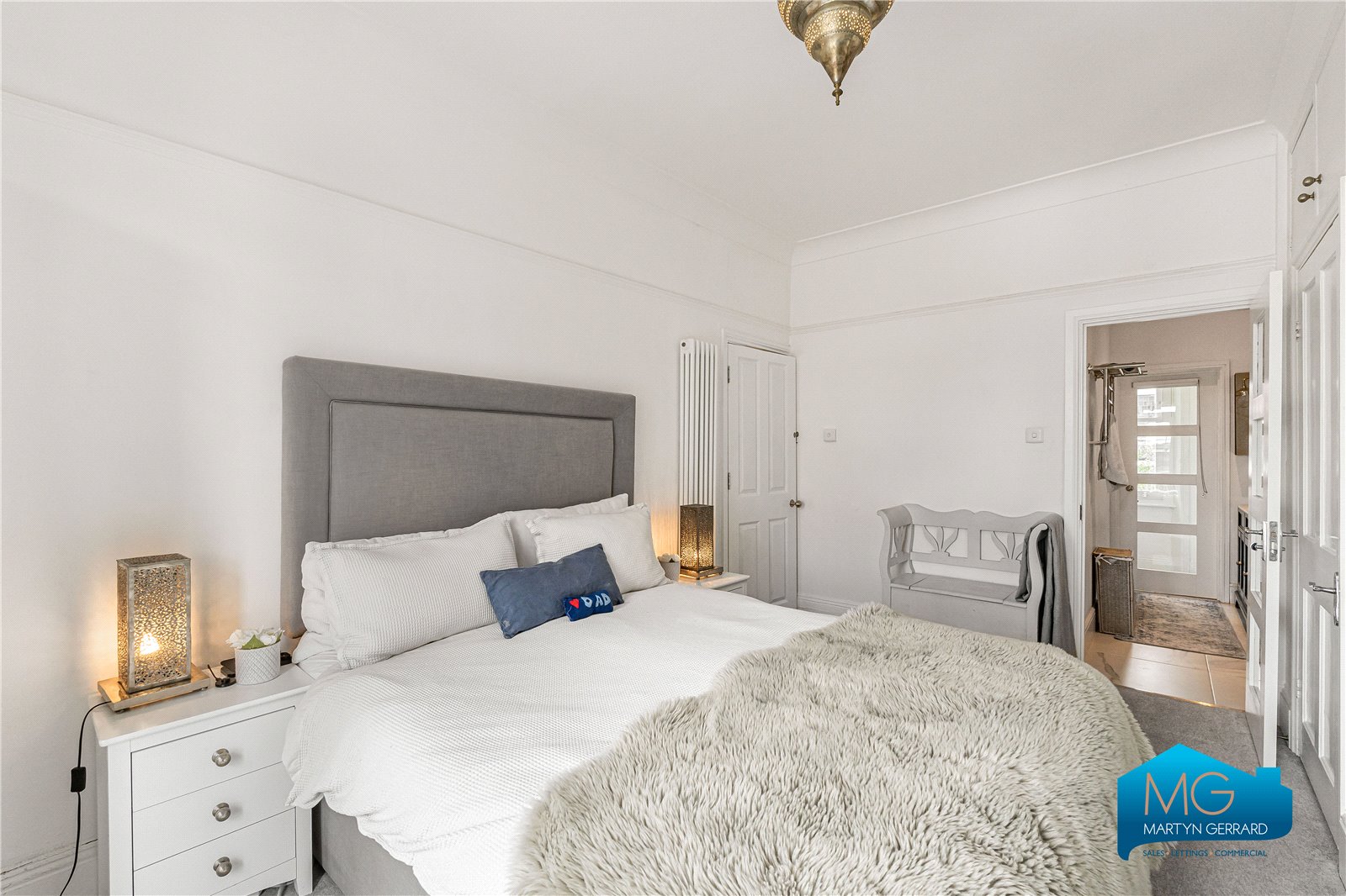 5 bedroom Terraced House to rent - Martyn Gerrard