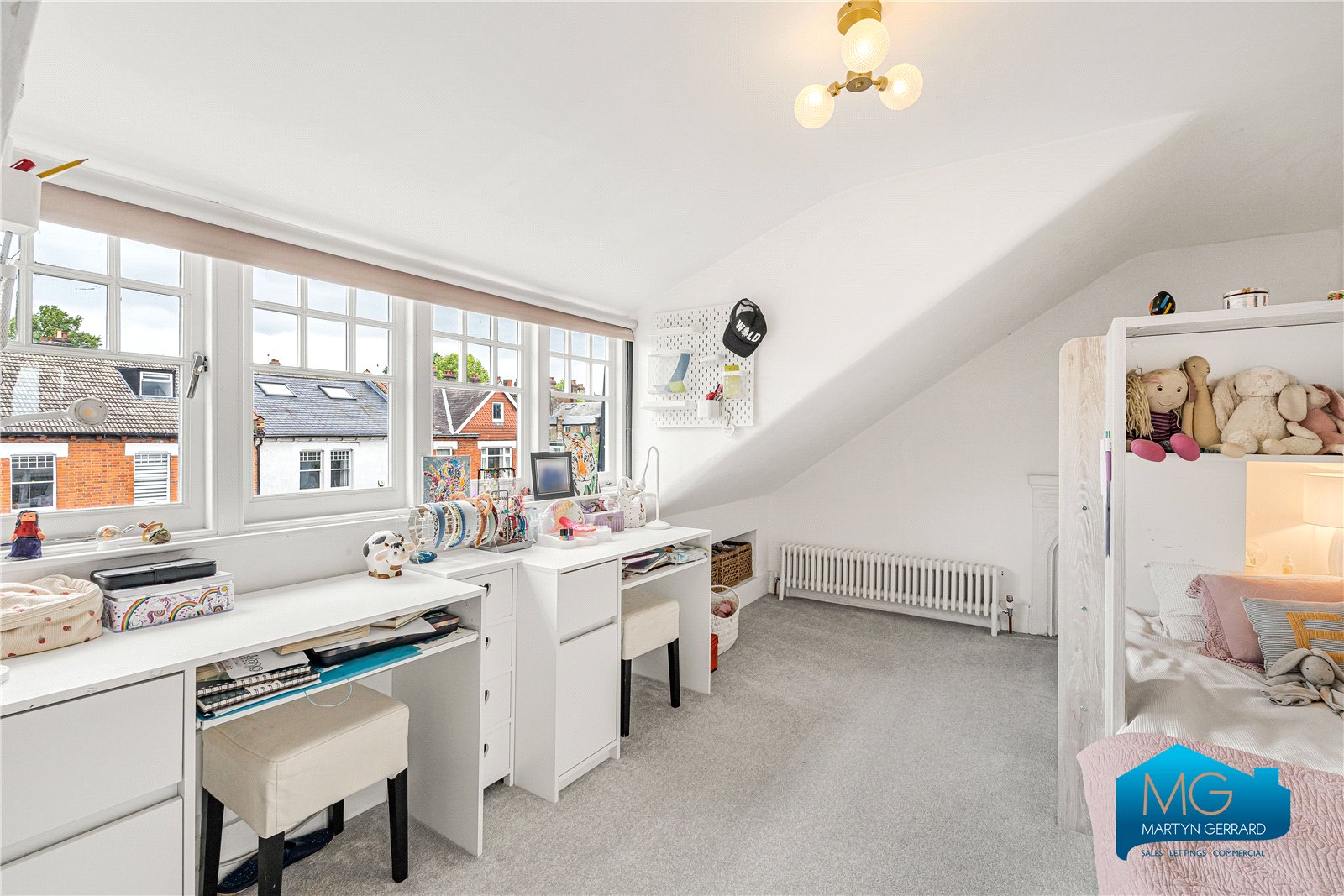 5 bedroom Terraced House to rent - Martyn Gerrard