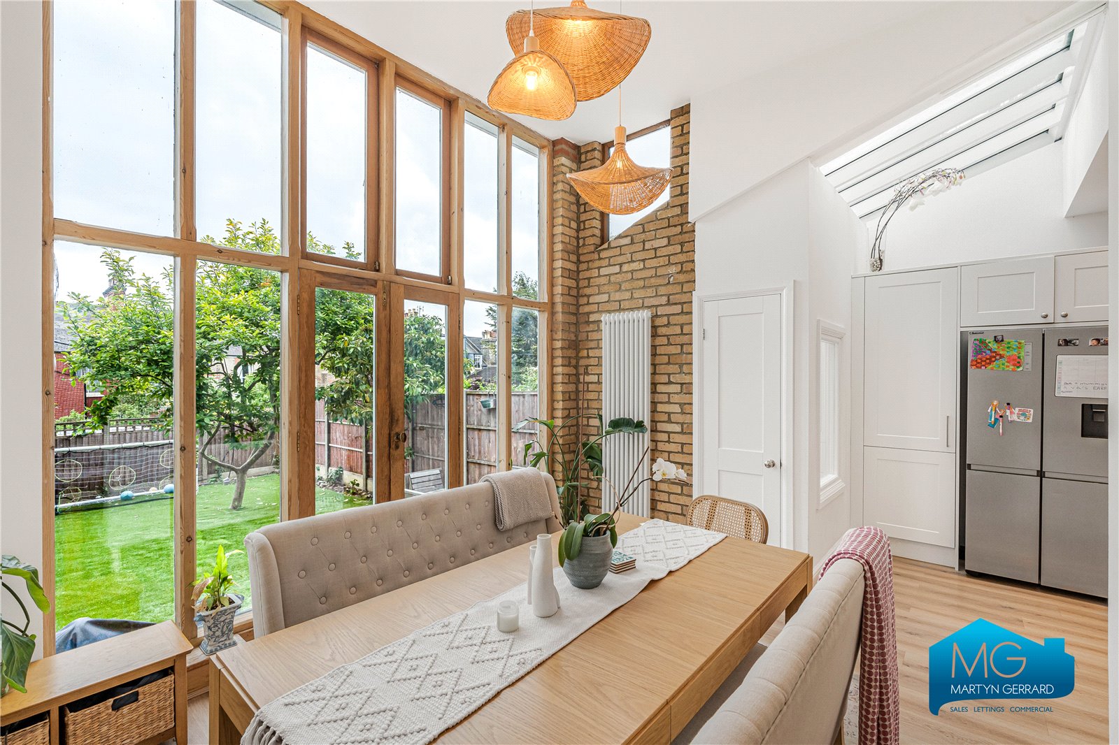 5 bedroom Terraced House to rent - Martyn Gerrard
