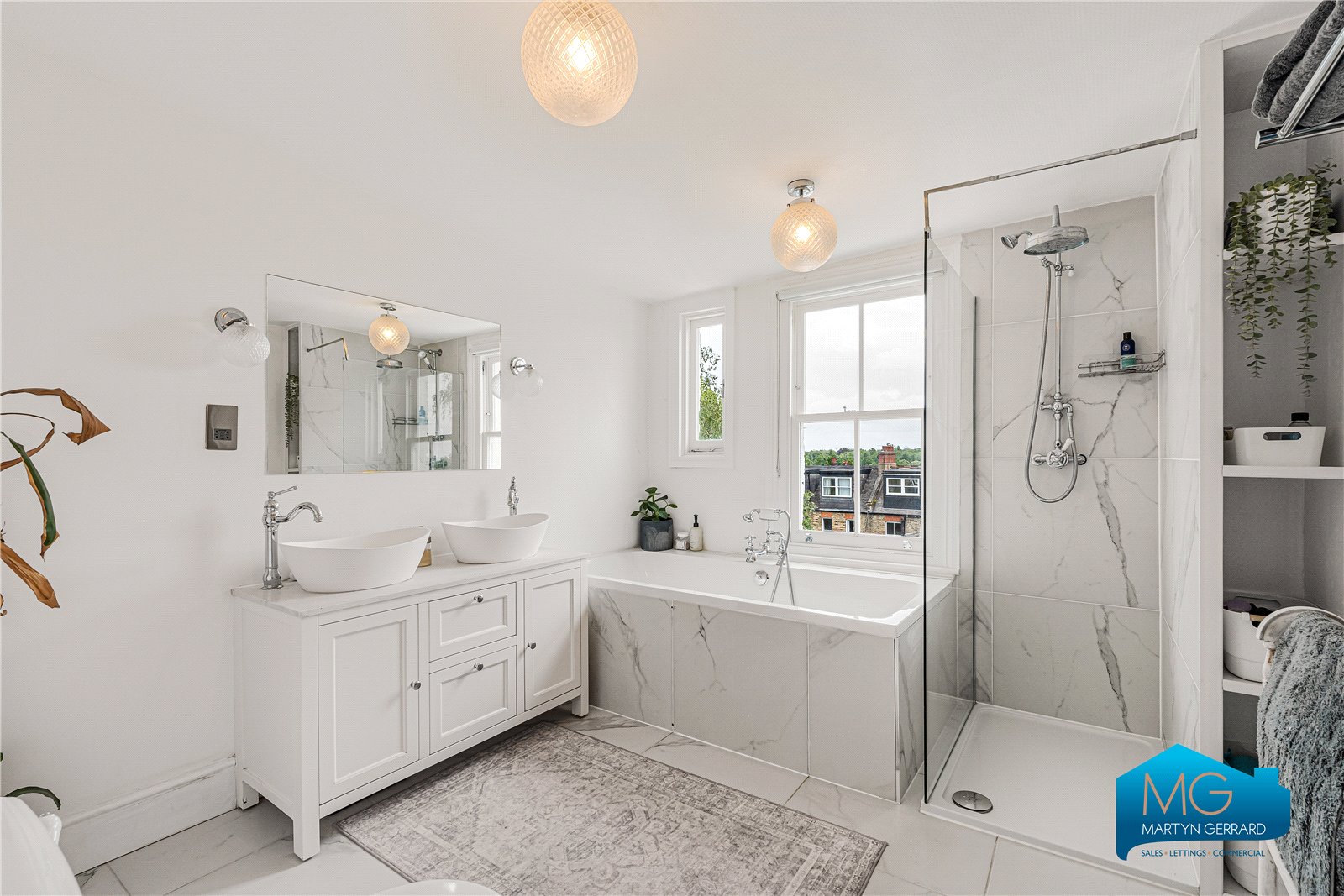 5 bedroom Terraced House to rent - Martyn Gerrard