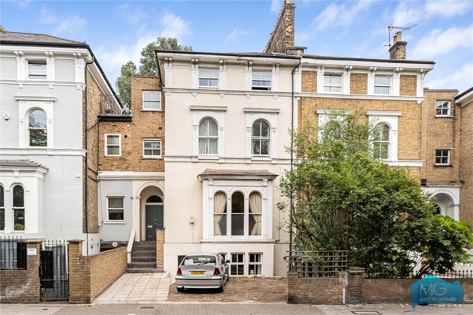 2 bedroom Apartment for sale - Martyn Gerrard