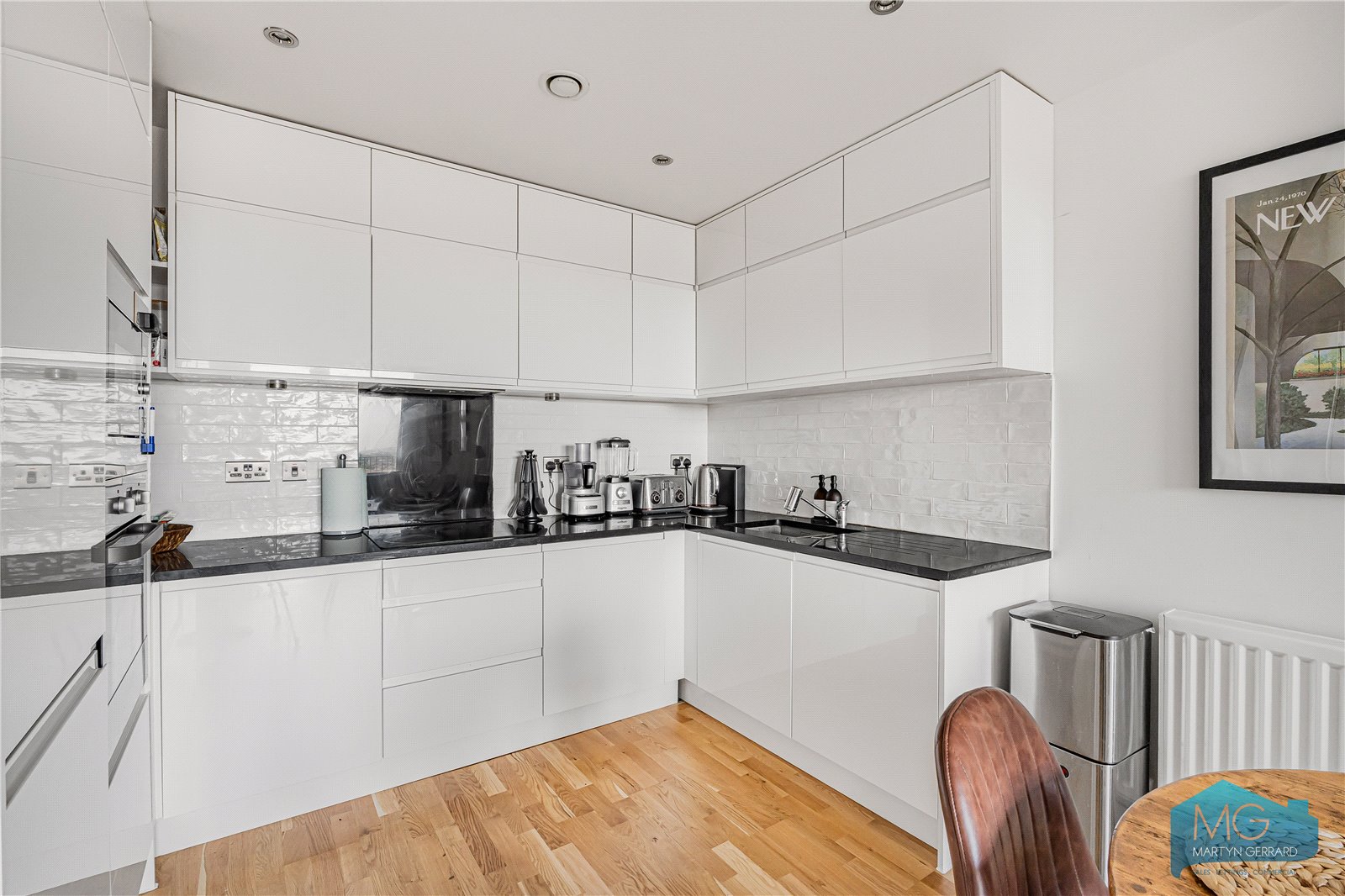 Hampden Road, Crouch End, London, N8+  - Martyn Gerrard