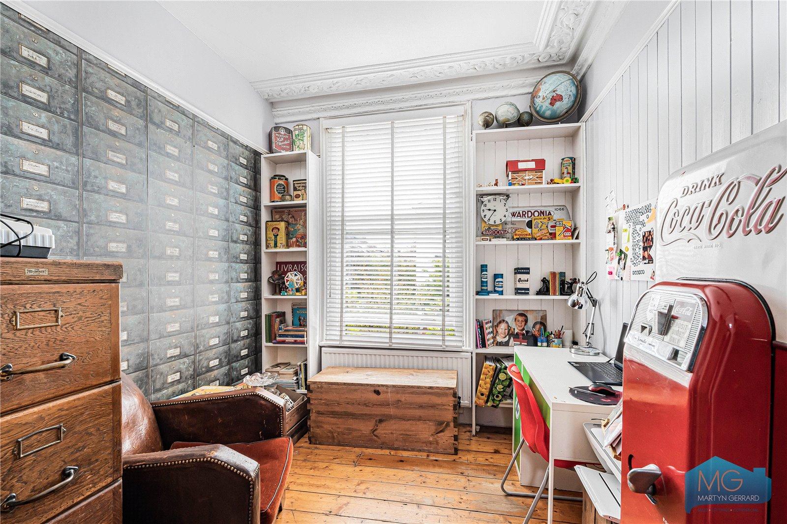 5 bedroom End of Terrace House for sale - Martyn Gerrard