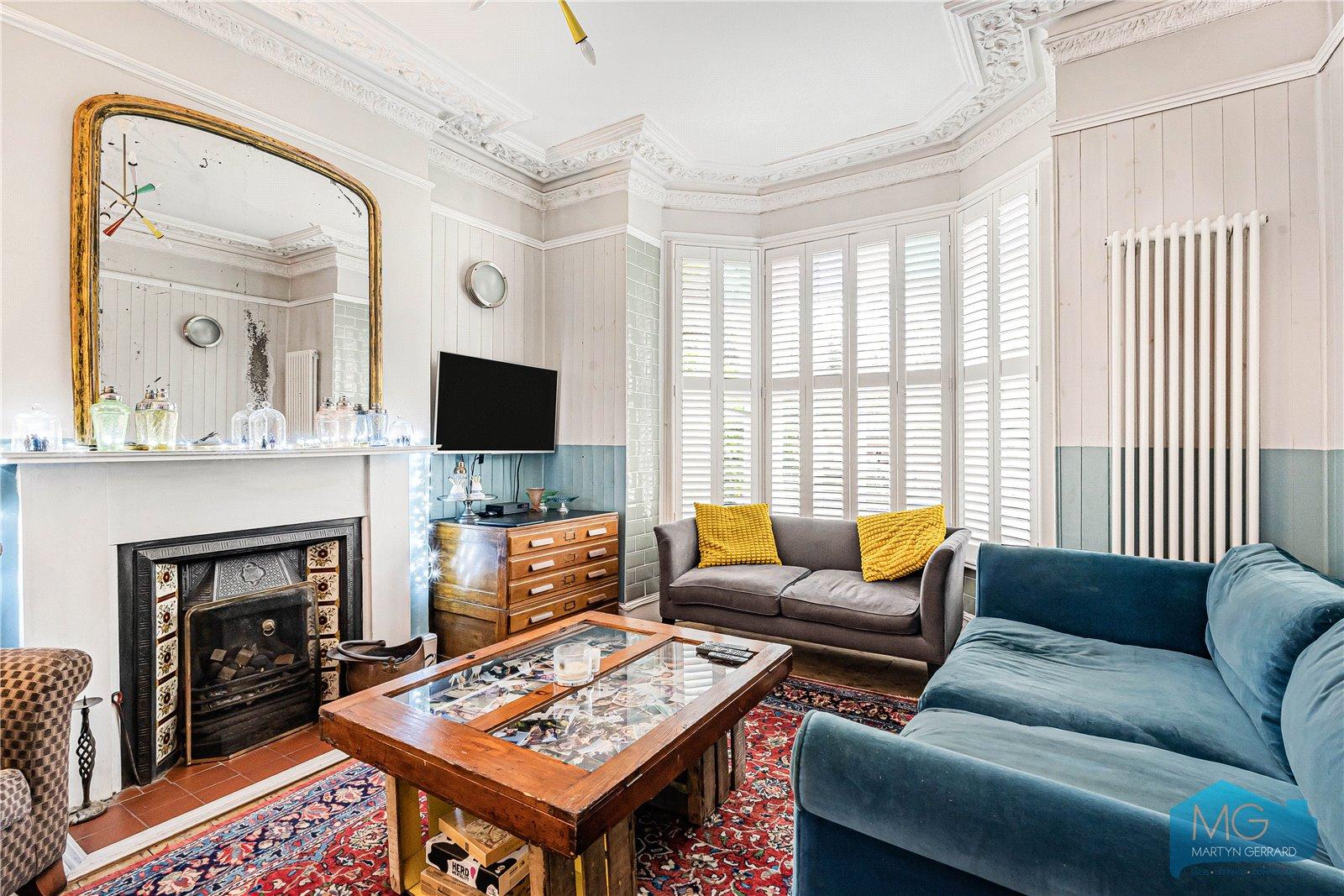 5 bedroom End of Terrace House for sale - Martyn Gerrard