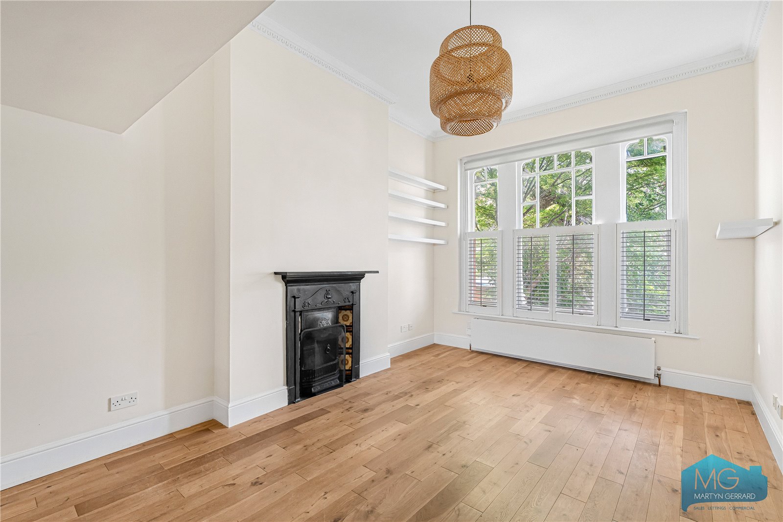 Weston Park, Crouch End, London, N8+  - Martyn Gerrard