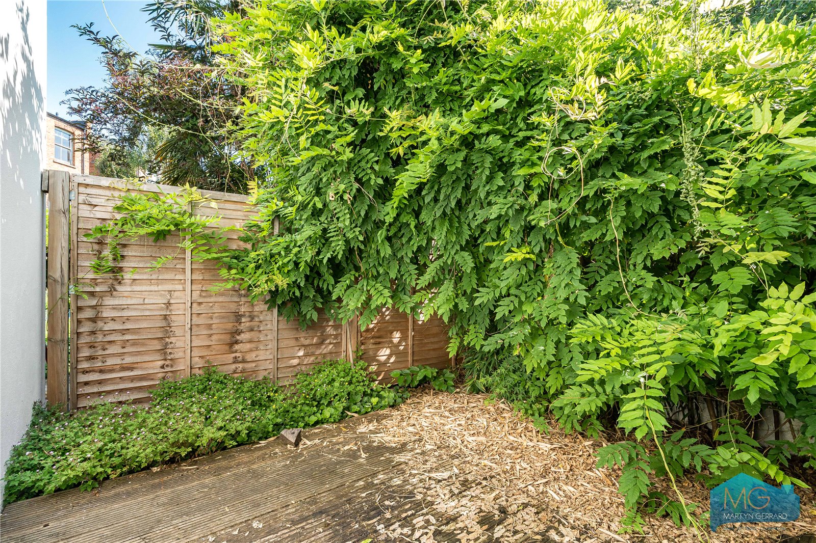 1 bedroom Ground Floor Flat for sale - Martyn Gerrard