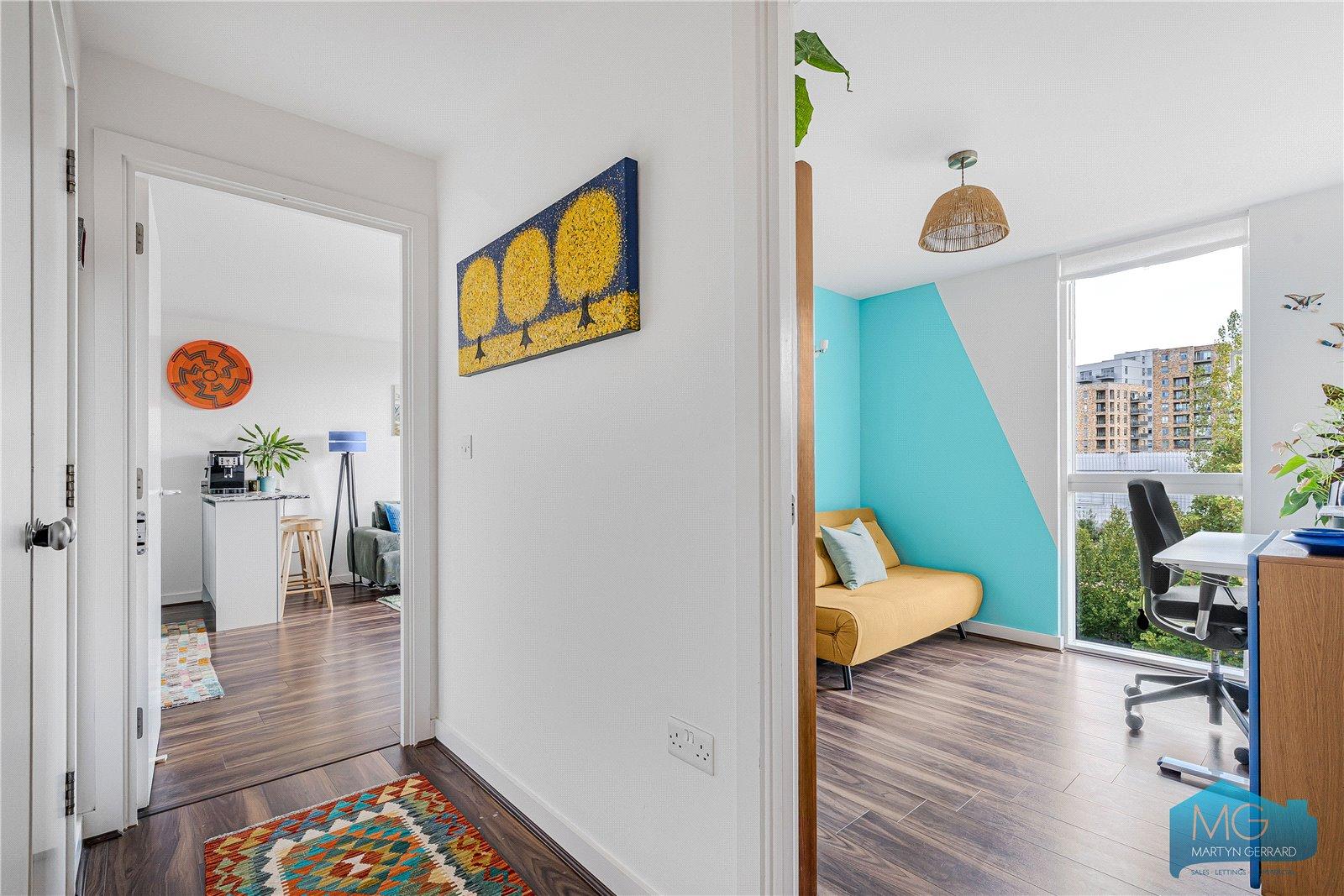 2 bedroom Apartment for sale - Martyn Gerrard