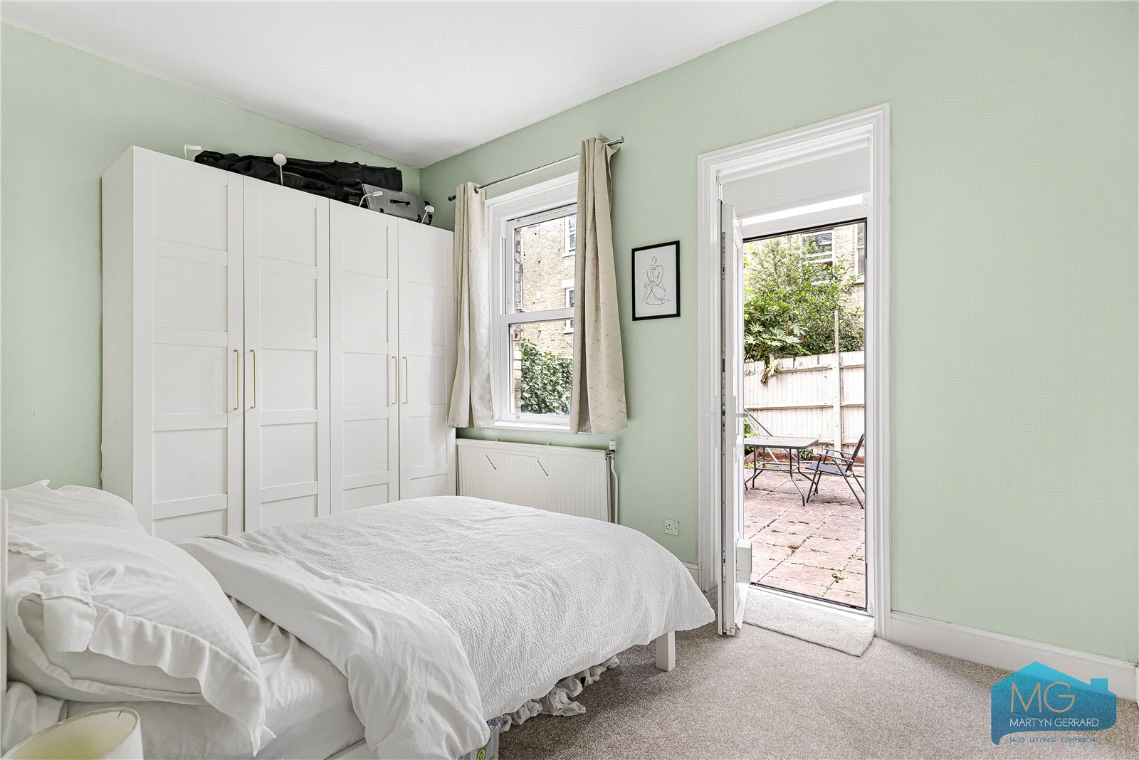 2 bedroom Ground Floor Flat for sale - Martyn Gerrard