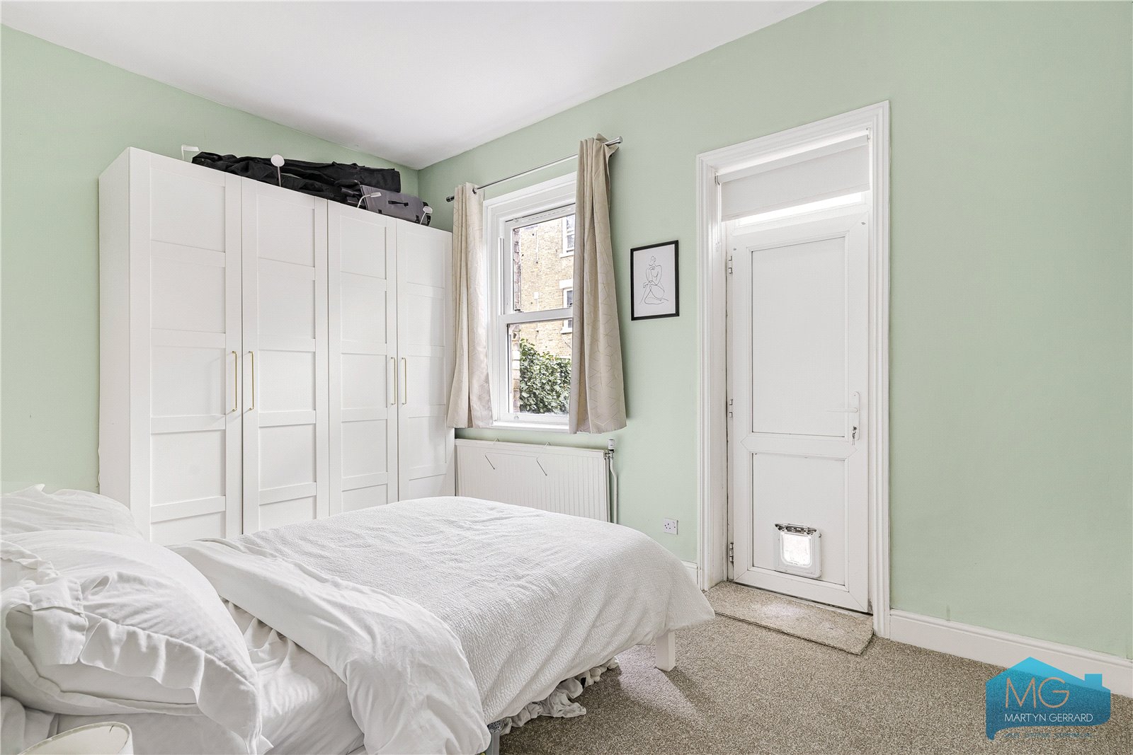 2 bedroom Ground Floor Flat for sale - Martyn Gerrard