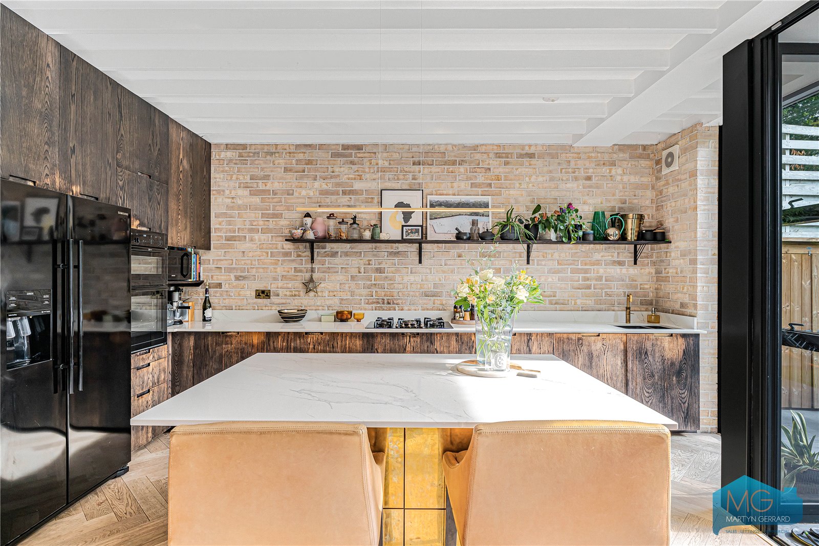 4 bedroom House for sale - Martyn Gerrard
