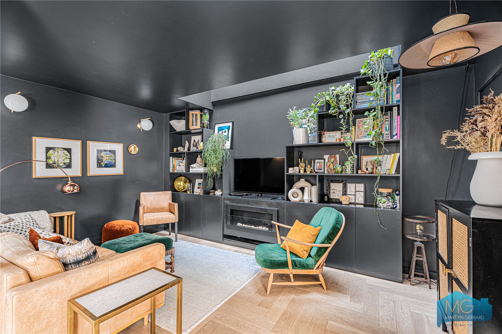 4 bedroom House for sale - Martyn Gerrard